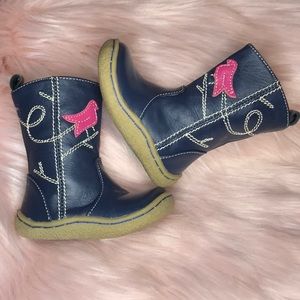EUC Livie and Luca Boots size 4
